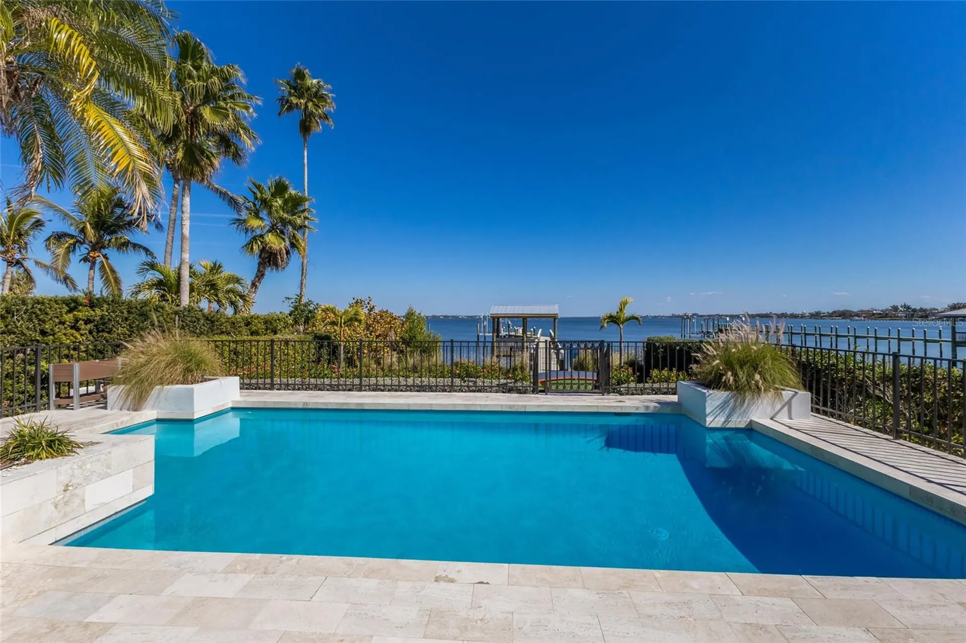 1519 Riverview Lane Bradenton FL 34209