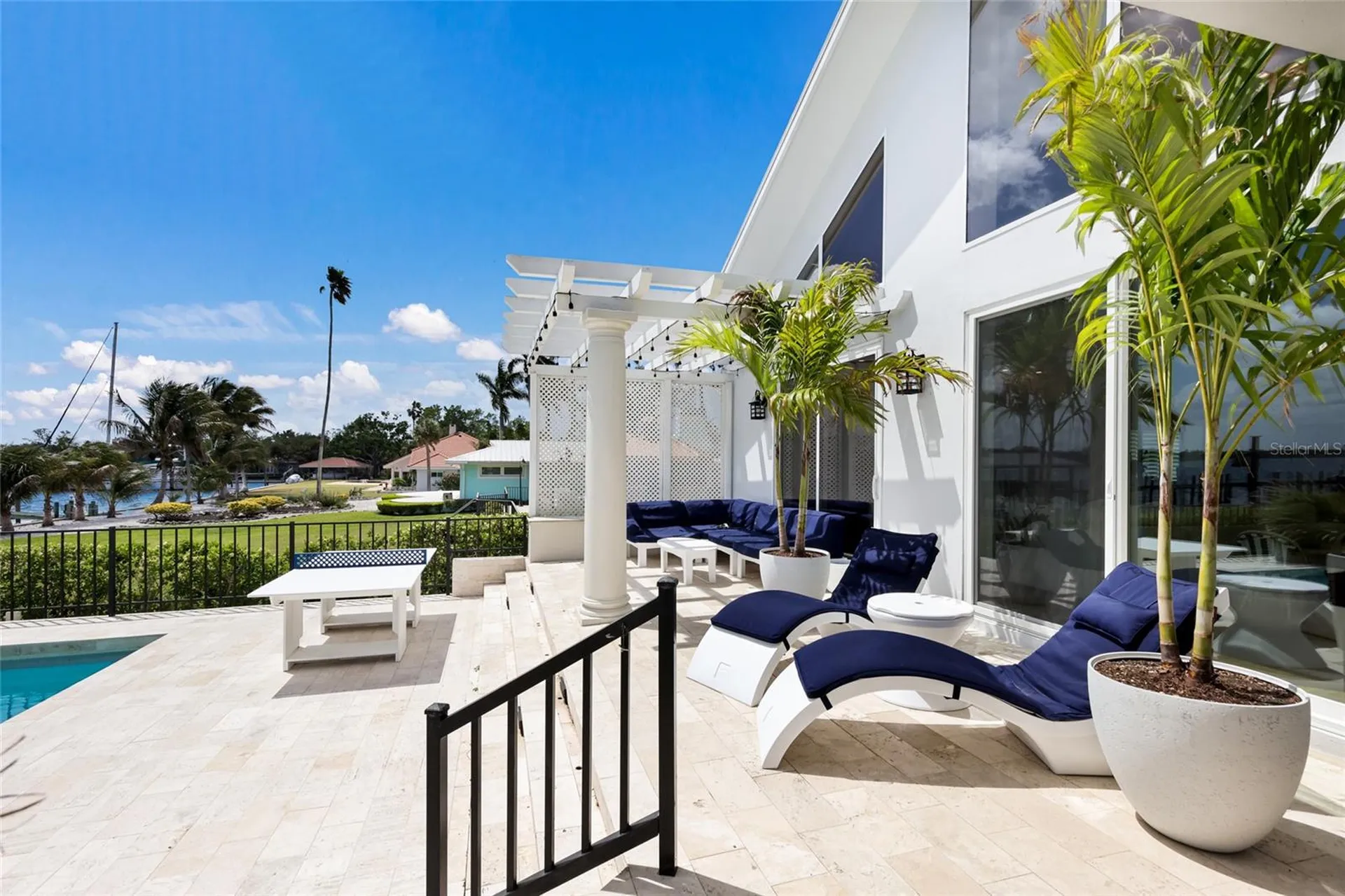 1519 Riverview Lane Bradenton FL 34209