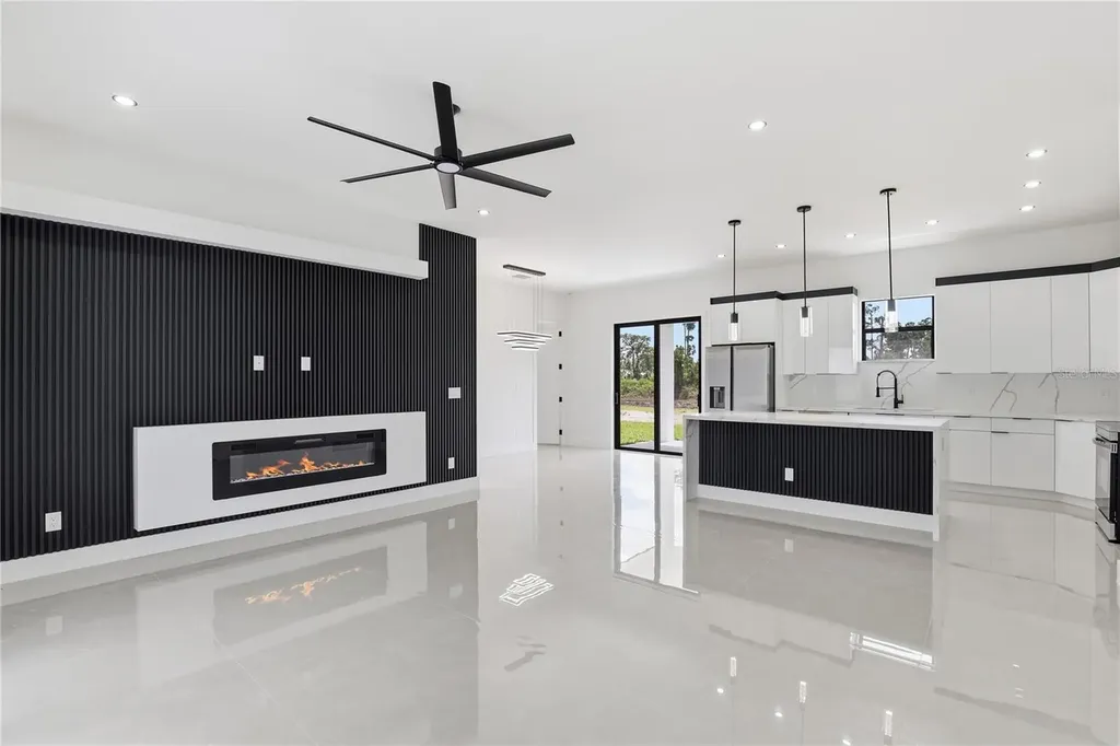 1124 S Edelweiss Street E Lehigh Acres FL 33974
