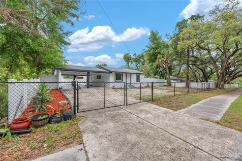 10104 N 15th Street Tampa FL 33612