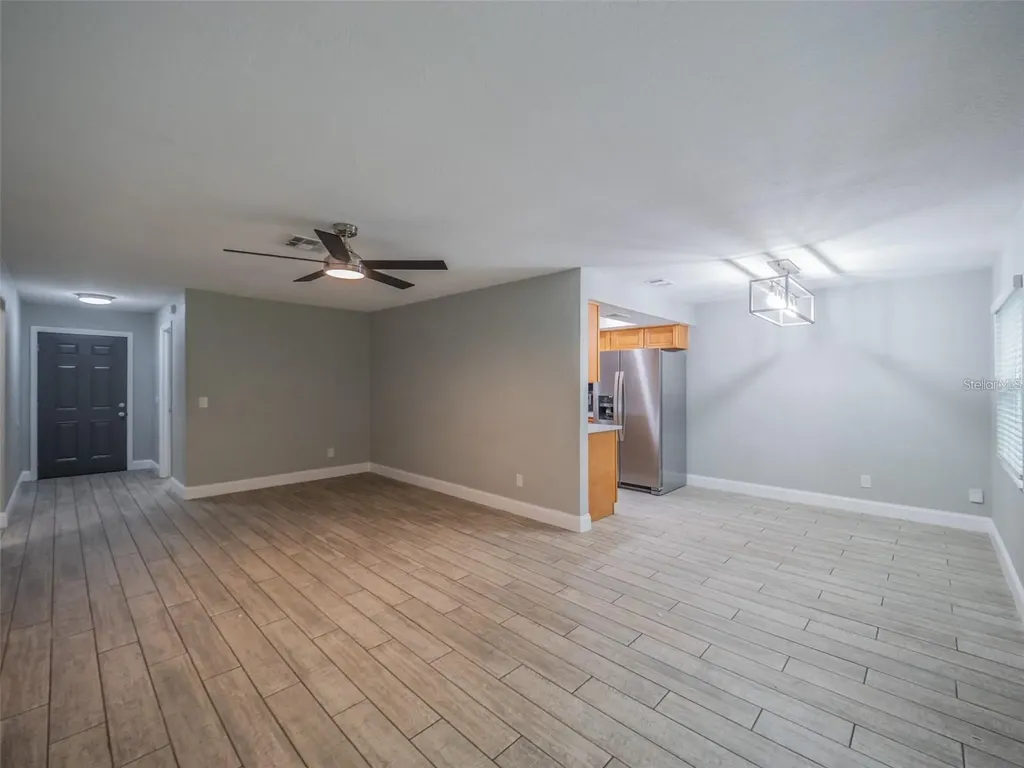 2419 Rio Pinar Lakes Boulevard Orlando FL 32822