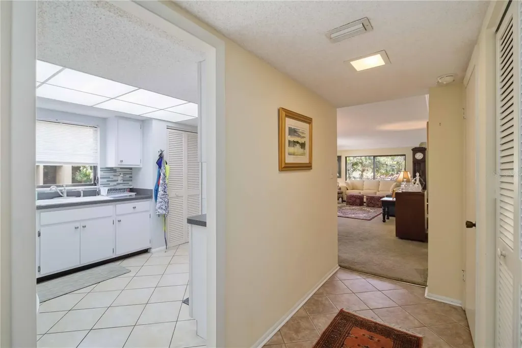 1400 Barcarrota Boulevard Bradenton FL 34205
