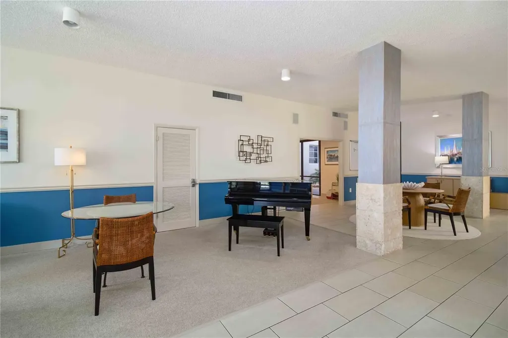 1400 Barcarrota Boulevard Bradenton FL 34205