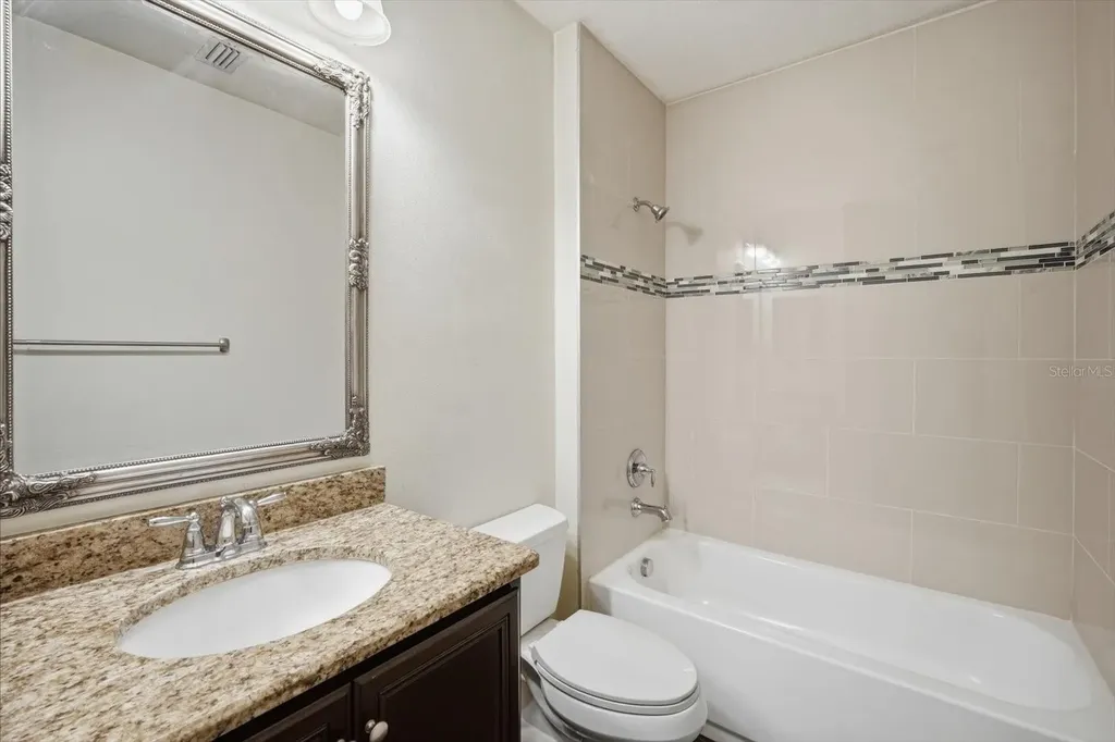 15526 Starling Crossing Drive Lithia FL 33547