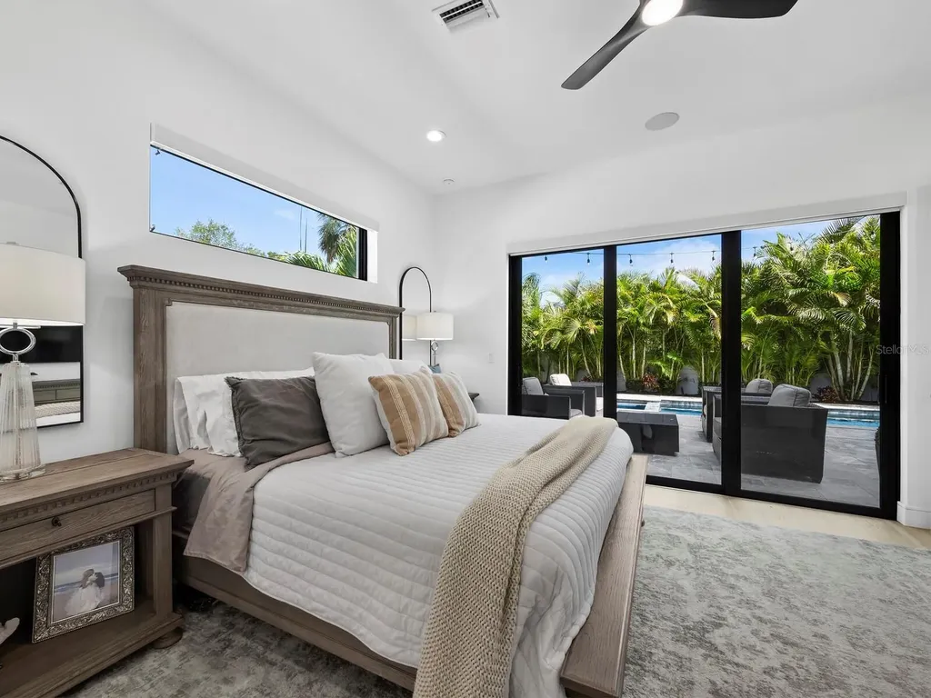 1717 Alta Vista Street Sarasota FL 34236