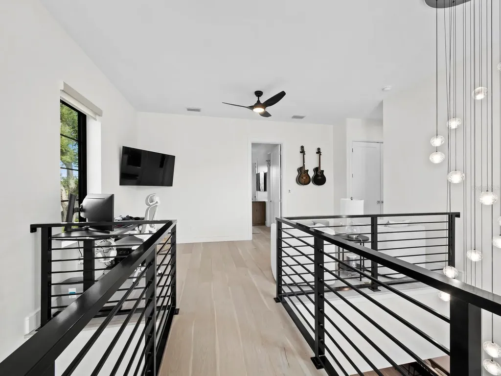 1717 Alta Vista Street Sarasota FL 34236