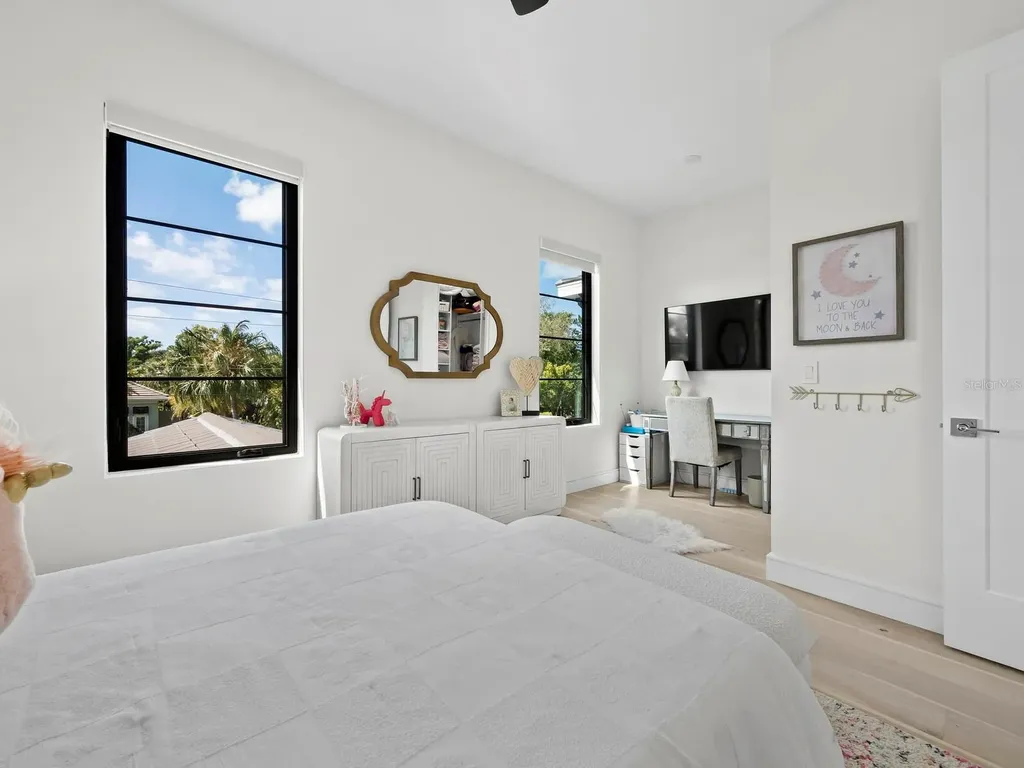 1717 Alta Vista Street Sarasota FL 34236