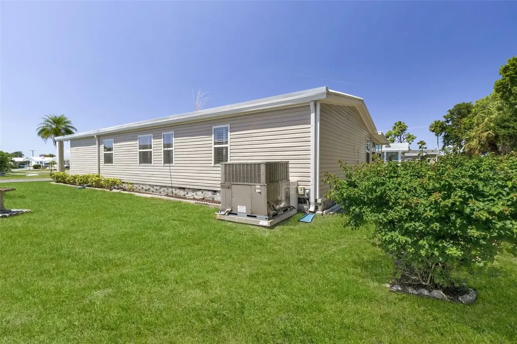 209 Vistoria Drive North Port FL 34287