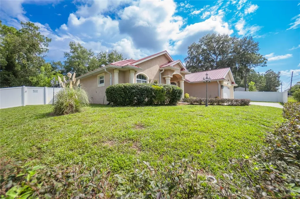 5225 E Backner Lane Inverness FL 34452