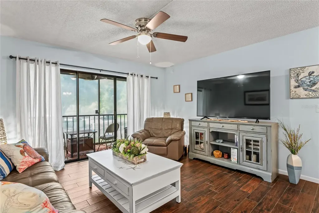 3232 Lake Pine Way Tarpon Springs FL 34688