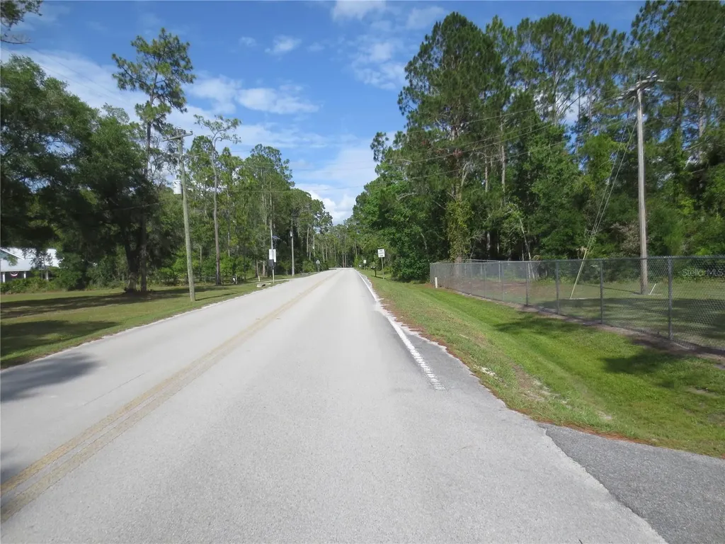14655 NE 14th Street Road Silver Springs FL 34488