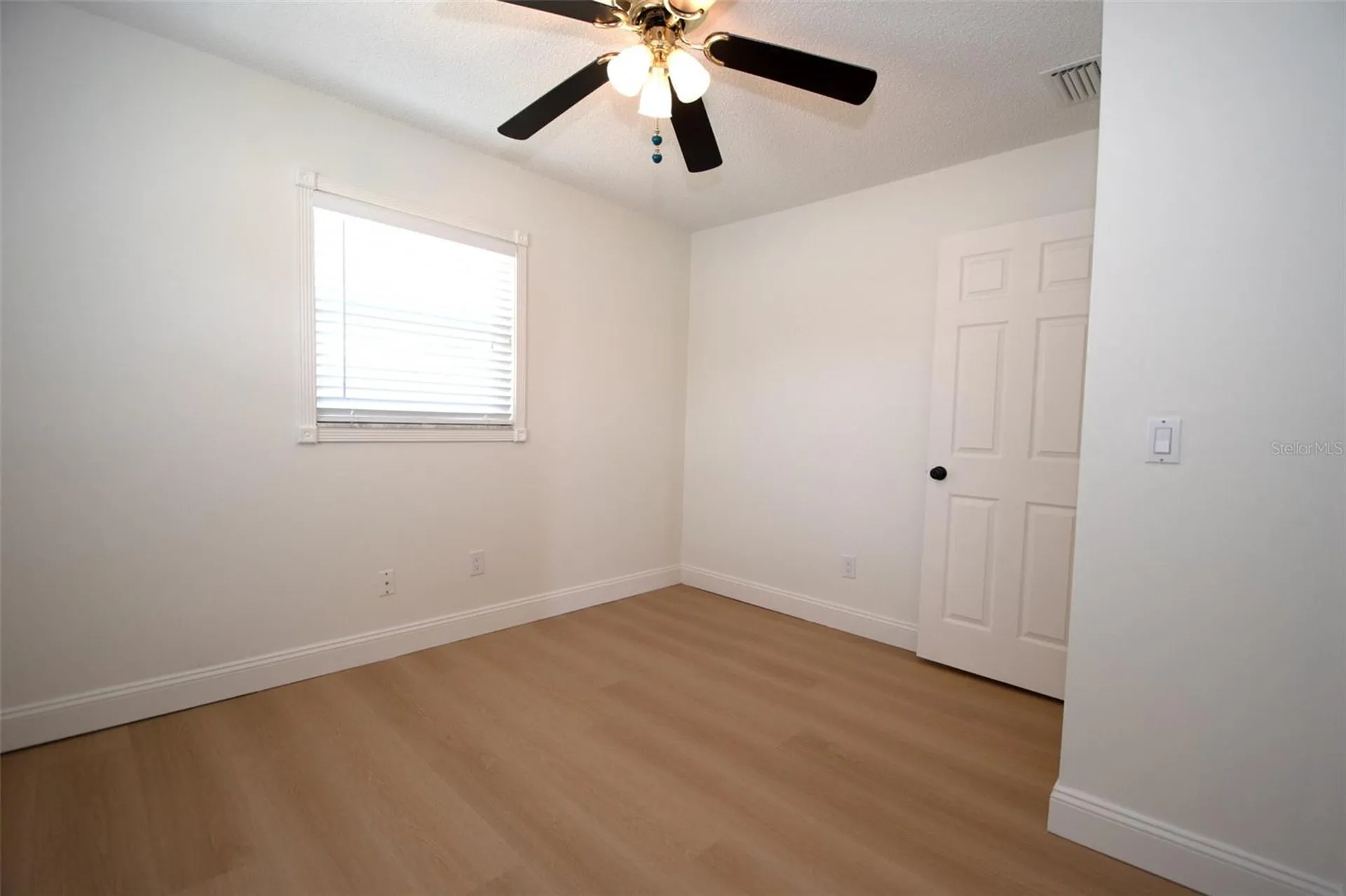 2701 Calle Street Tampa FL 33619