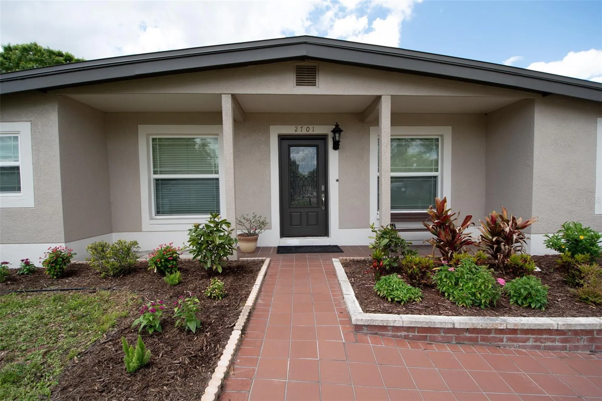 2701 Calle Street Tampa FL 33619