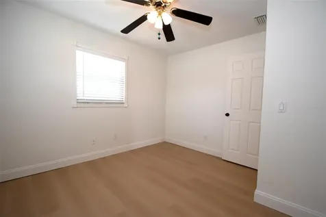 2701 Calle Street Tampa FL 33619