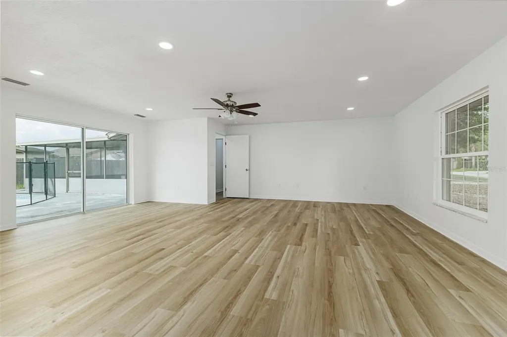 2117 High Point Avenue SW Winter Haven FL 33880