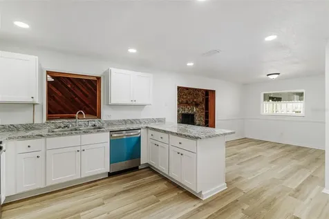 2117 High Point Avenue SW Winter Haven FL 33880