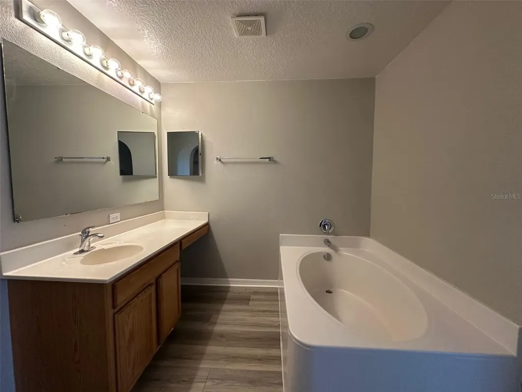 1761 Pompano Drive Kissimmee FL 34759