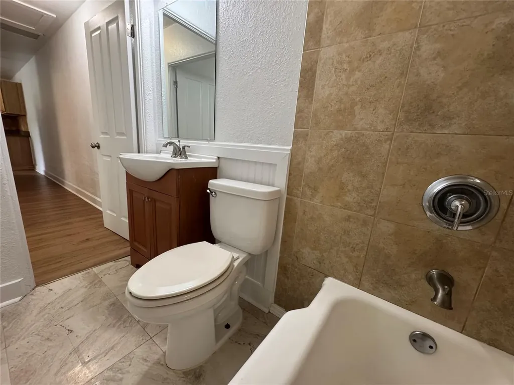 5315 Davisson Avenue Orlando FL 32810