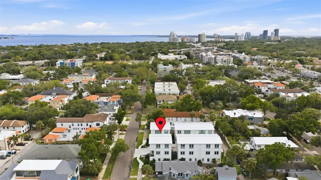 407 S Albany Avenue Tampa FL 33606