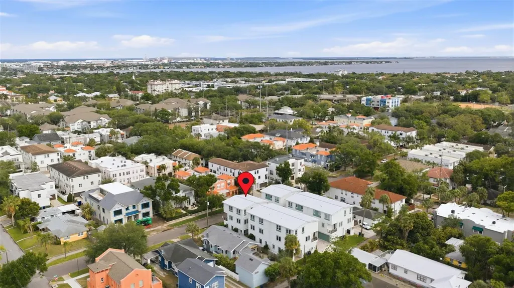 407 S Albany Avenue Tampa FL 33606