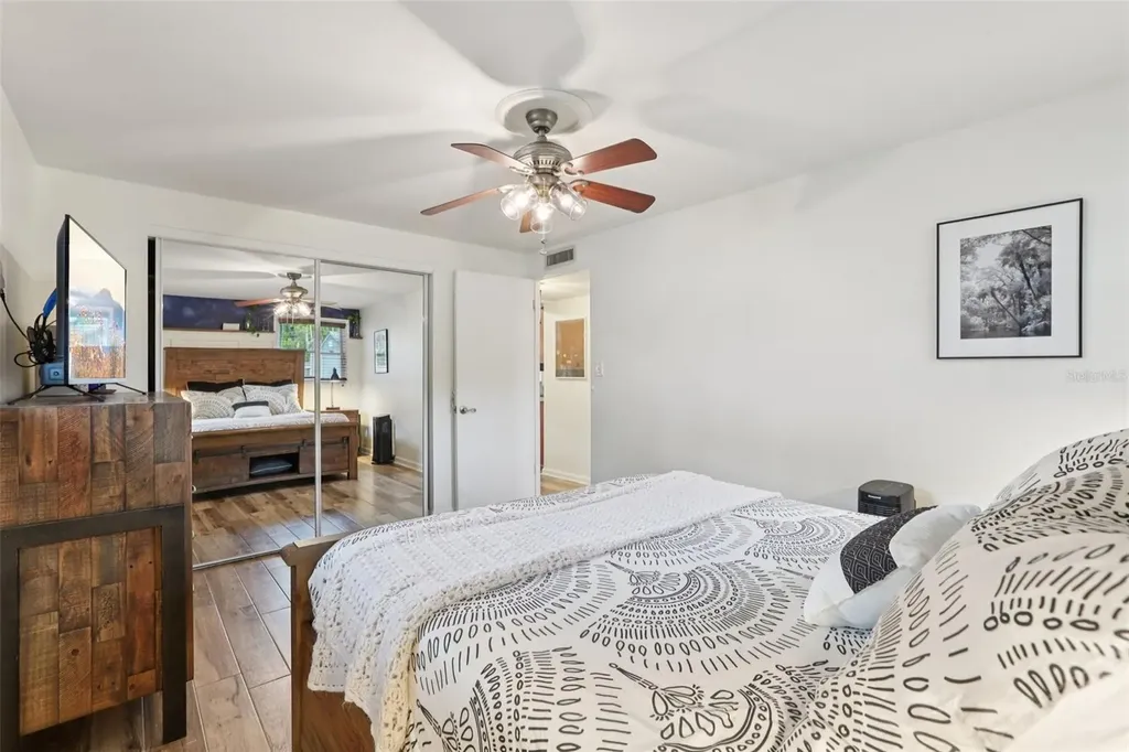7805 N Glen Avenue Tampa FL 33614
