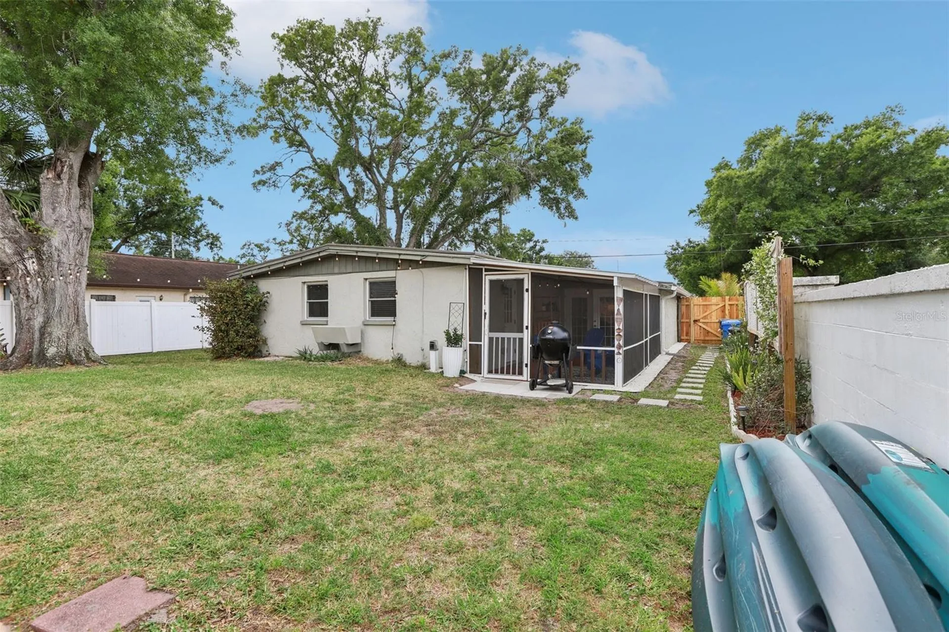 7805 N Glen Avenue Tampa FL 33614