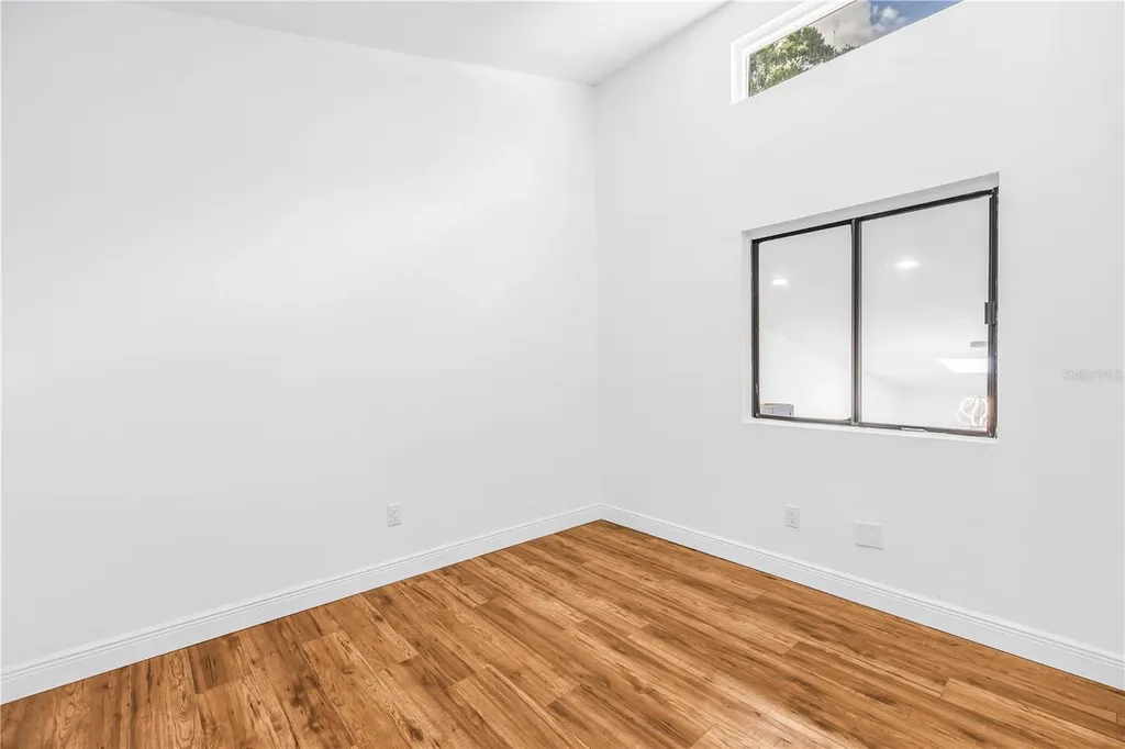 6462 92nd Place N Pinellas Park FL 33782