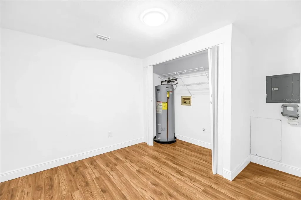 6462 92nd Place N Pinellas Park FL 33782
