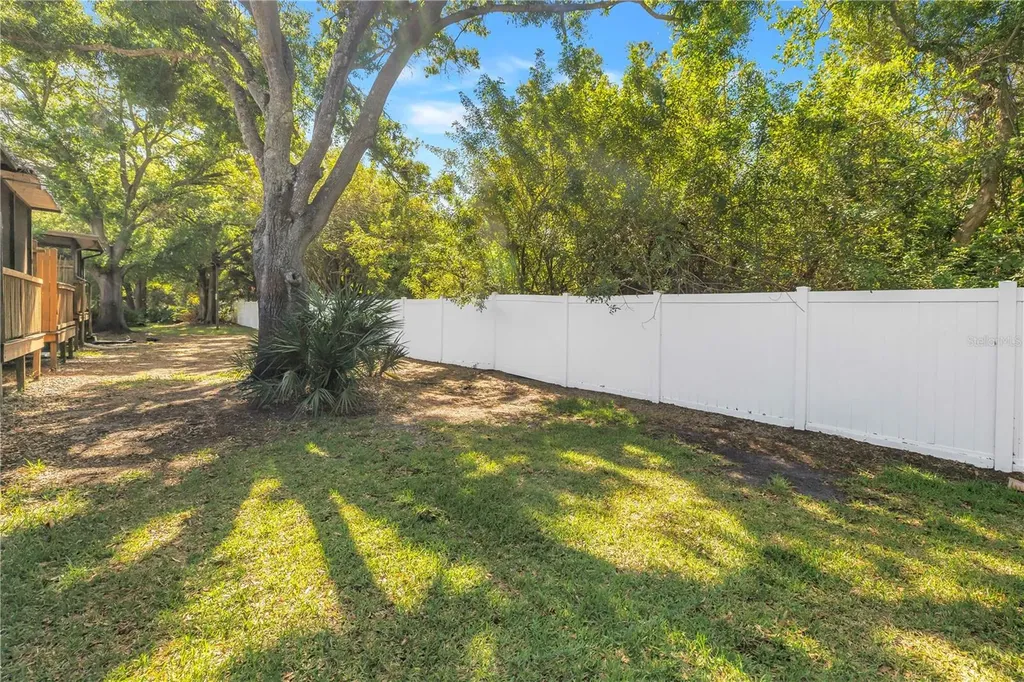 6462 92nd Place N Pinellas Park FL 33782