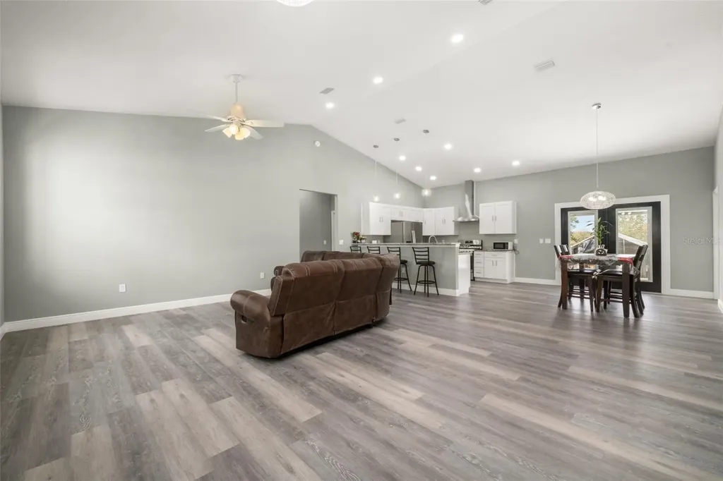 189 N Oleander Drive Avon Park FL 33825