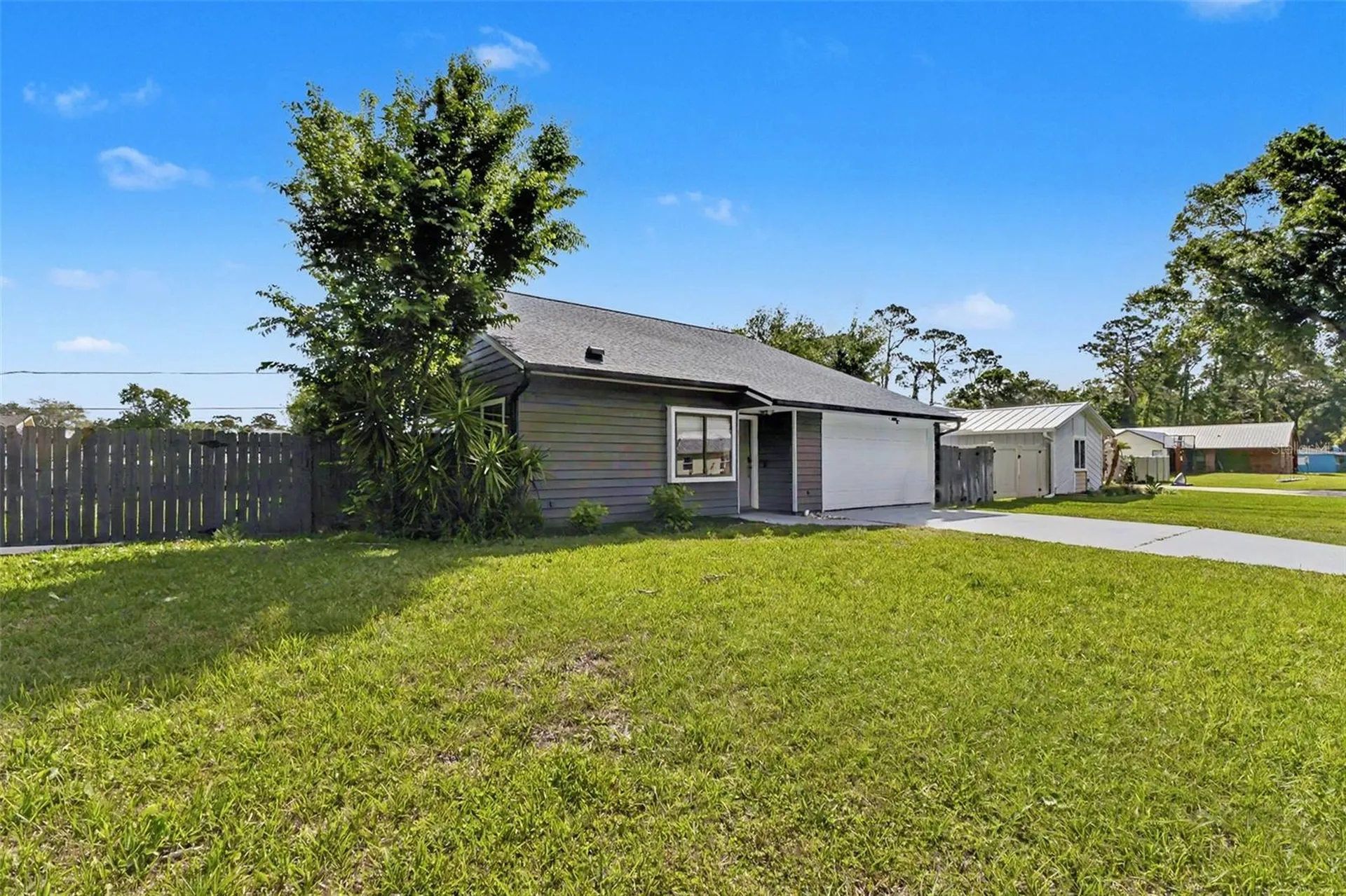 2819 Silver Palm Drive Edgewater FL 32141