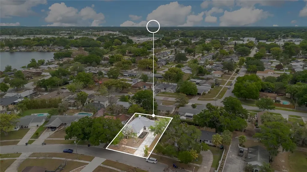 3925 De Kalb Drive Orlando FL 32839