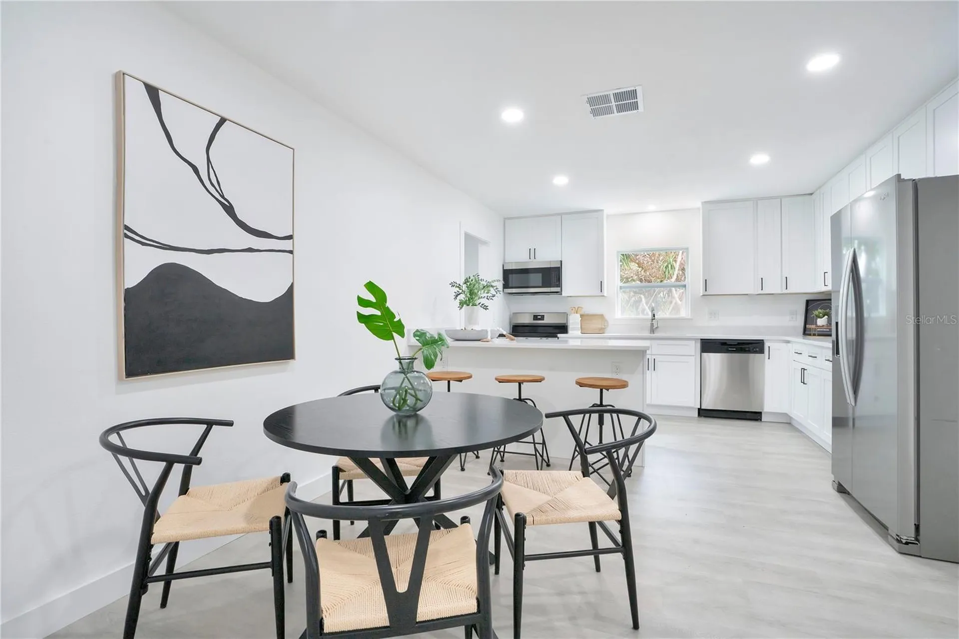 3925 De Kalb Drive Orlando FL 32839