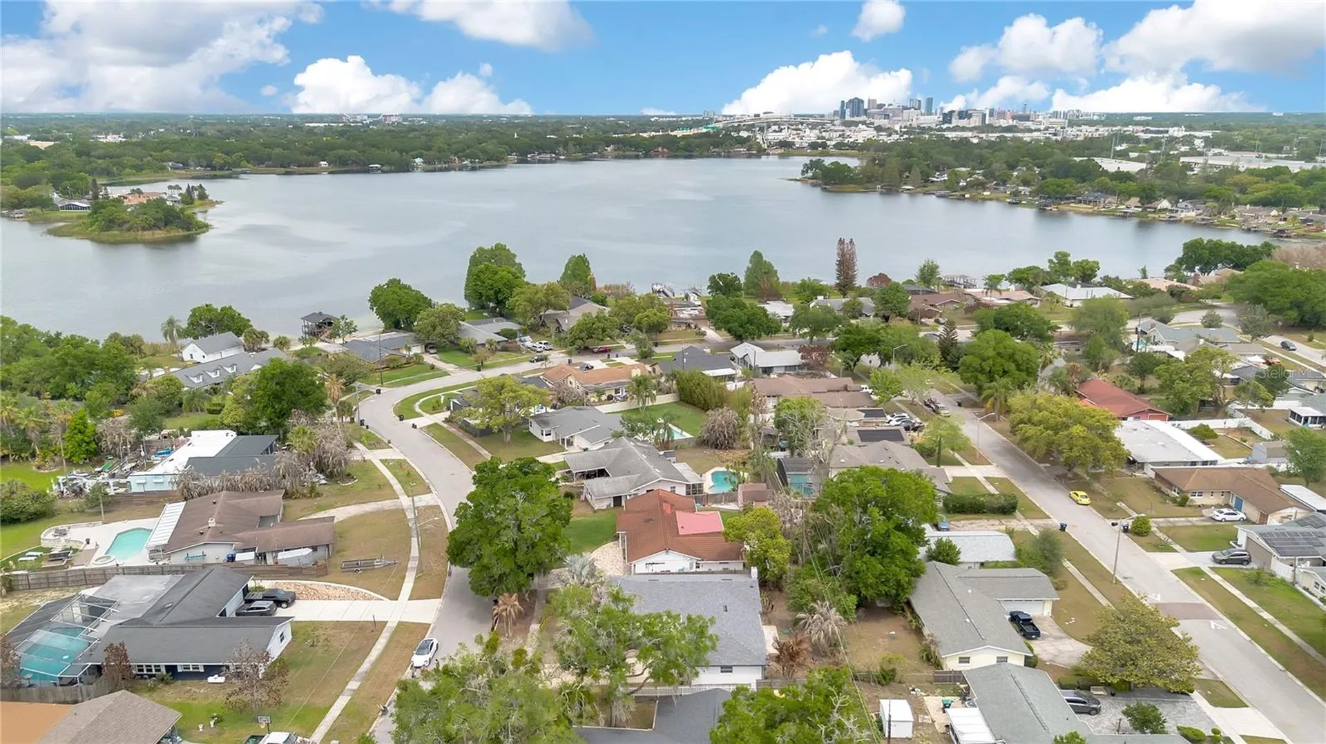 3925 De Kalb Drive Orlando FL 32839