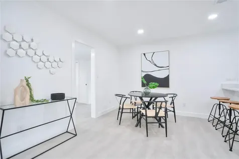 3925 De Kalb Drive Orlando FL 32839
