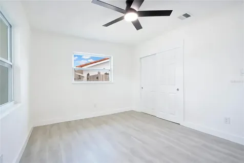 3925 De Kalb Drive Orlando FL 32839