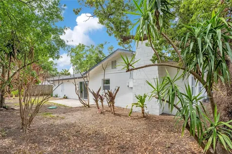 3925 De Kalb Drive Orlando FL 32839