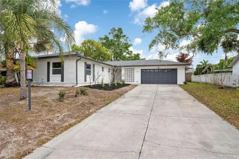 3925 De Kalb Drive Orlando FL 32839