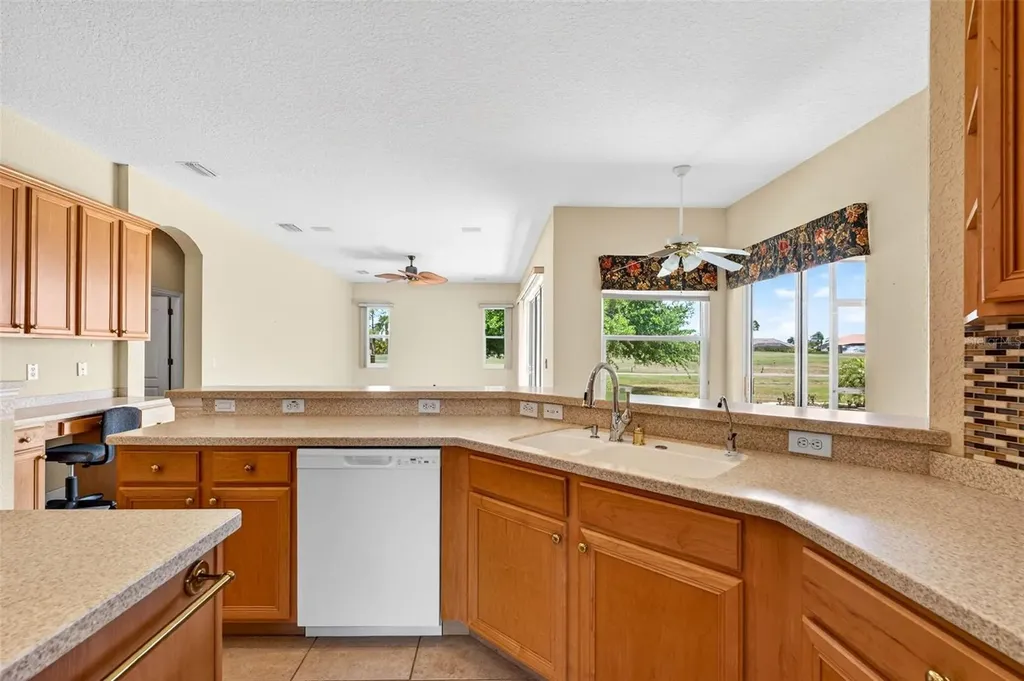 2212 Myrtle Vista Court Sun City Center FL 33573