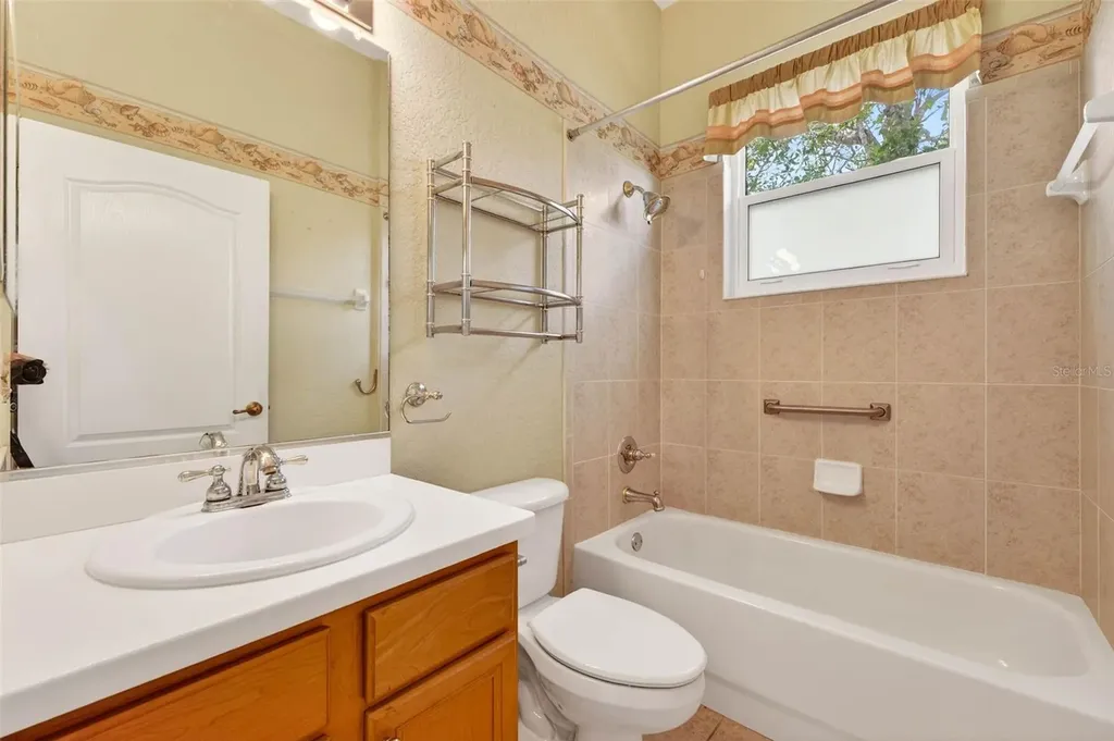 2212 Myrtle Vista Court Sun City Center FL 33573