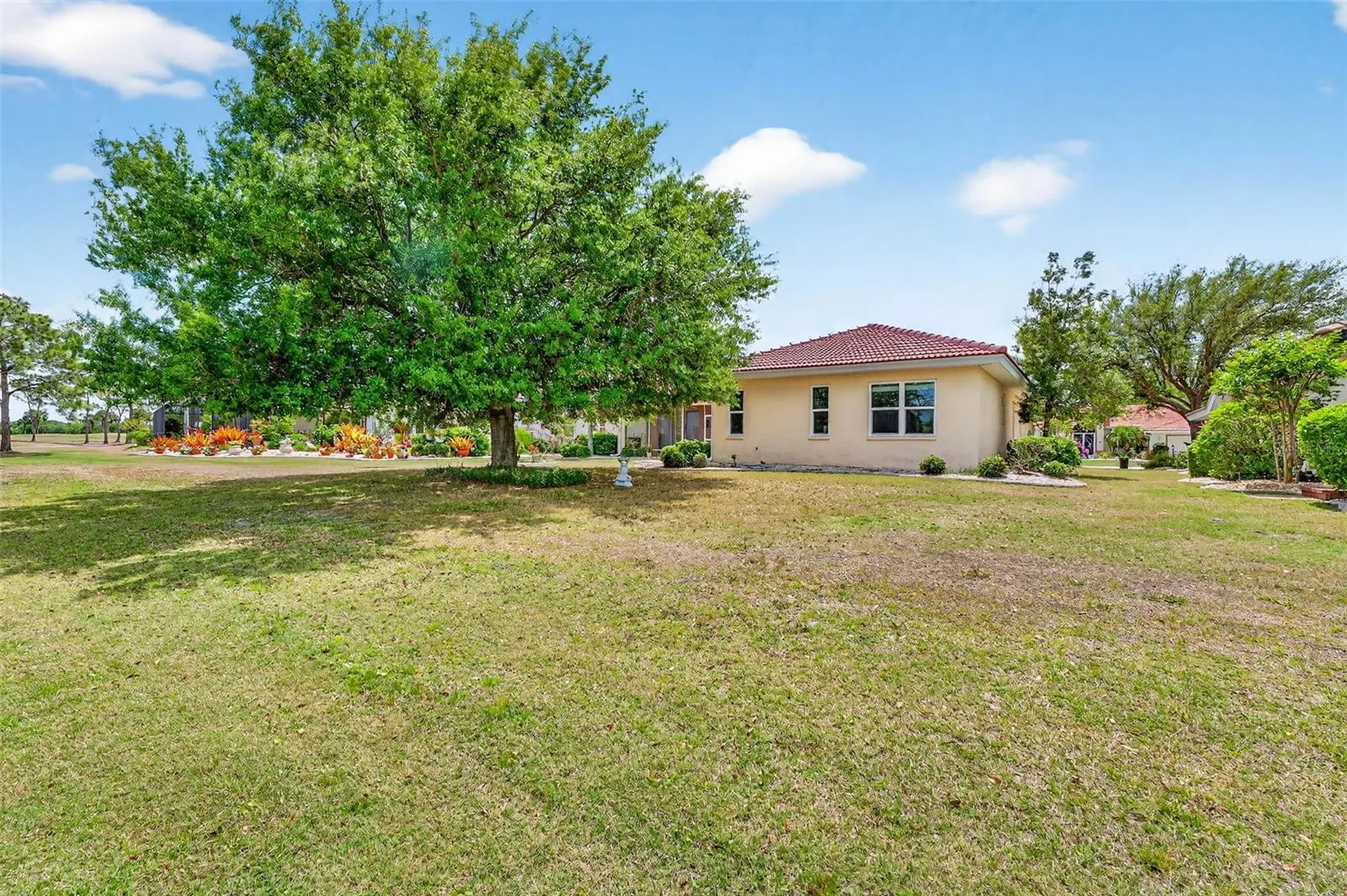 2212 Myrtle Vista Court Sun City Center FL 33573