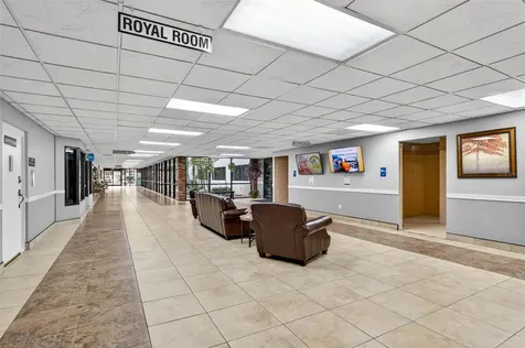 2212 Myrtle Vista Court Sun City Center FL 33573
