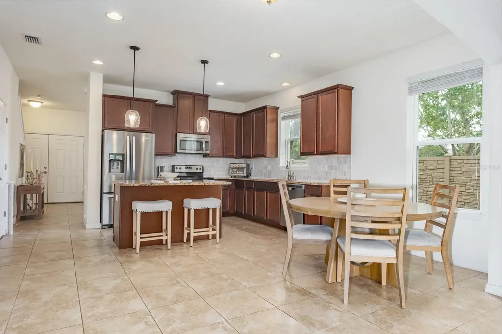1653 Nature View Drive Lutz FL 33558