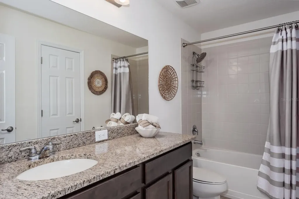 1653 Nature View Drive Lutz FL 33558