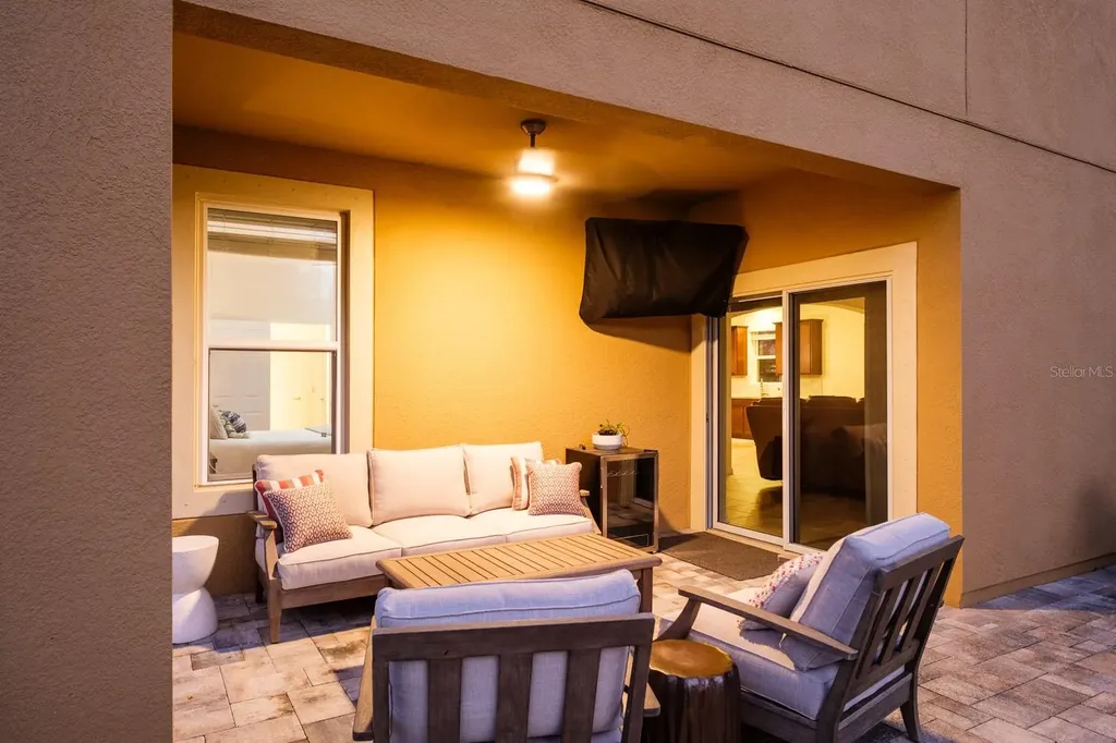 1653 Nature View Drive Lutz FL 33558