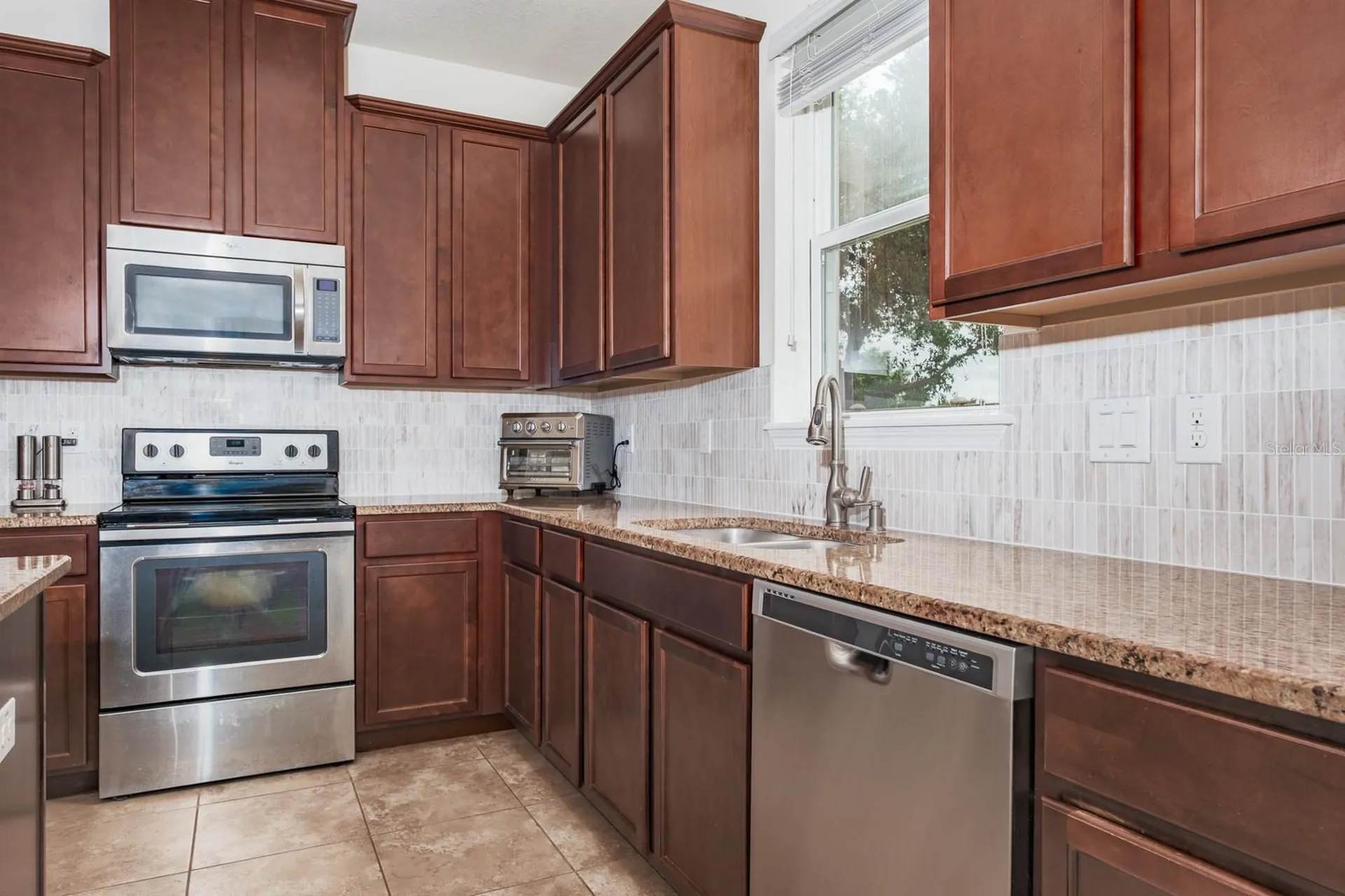 1653 Nature View Drive Lutz FL 33558