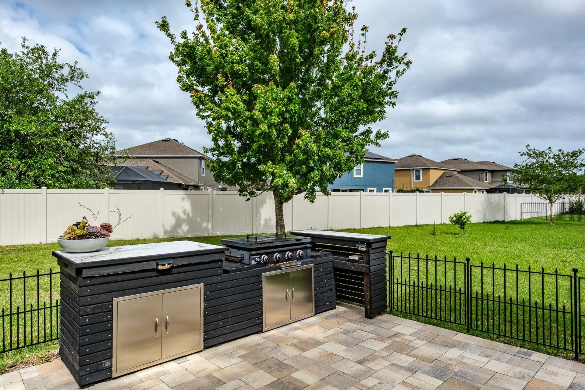 1653 Nature View Drive Lutz FL 33558