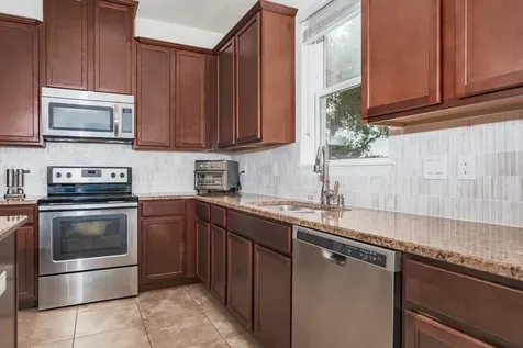 1653 Nature View Drive Lutz FL 33558
