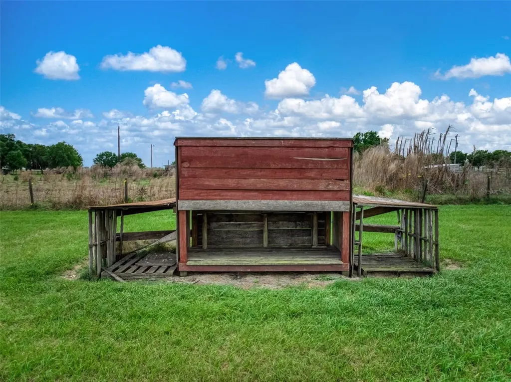 615 Graham Dairy Road Venus FL 33960