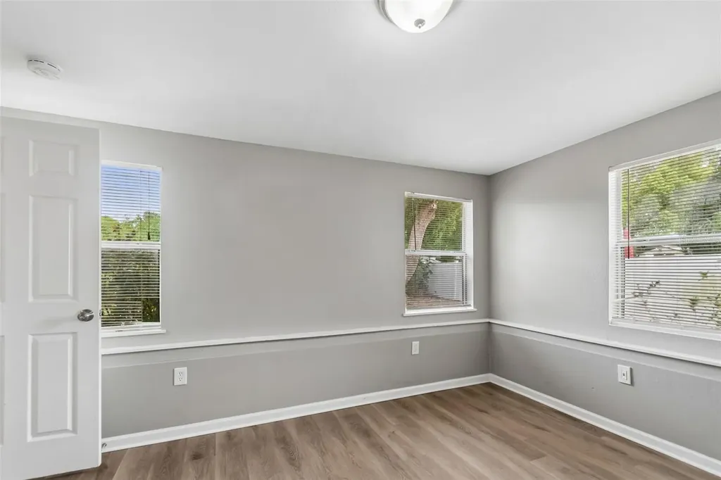 9931 110th Street Seminole FL 33772
